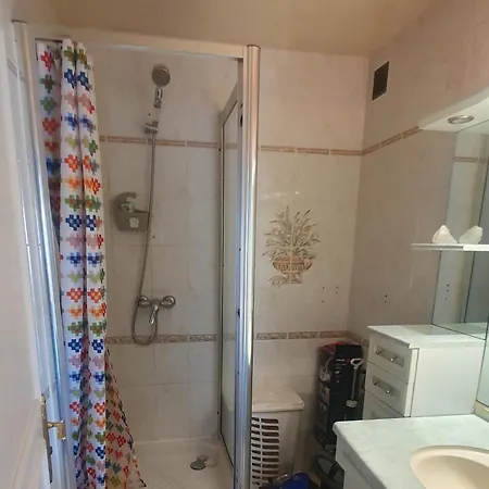 Au Calme Et 2 Pas De La Apartamento Nice
