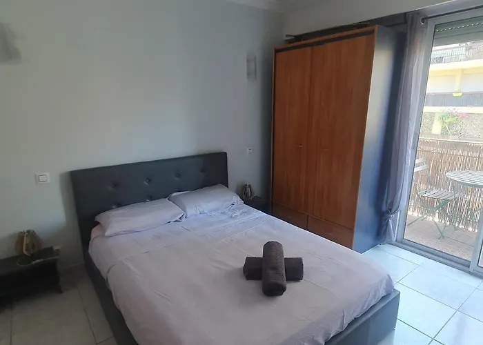 Appartement Au Calme Et 2 Pas De La Nice