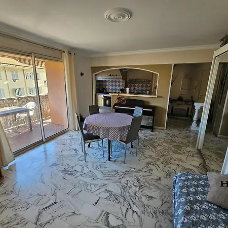 Au Calme Et 2 Pas De La